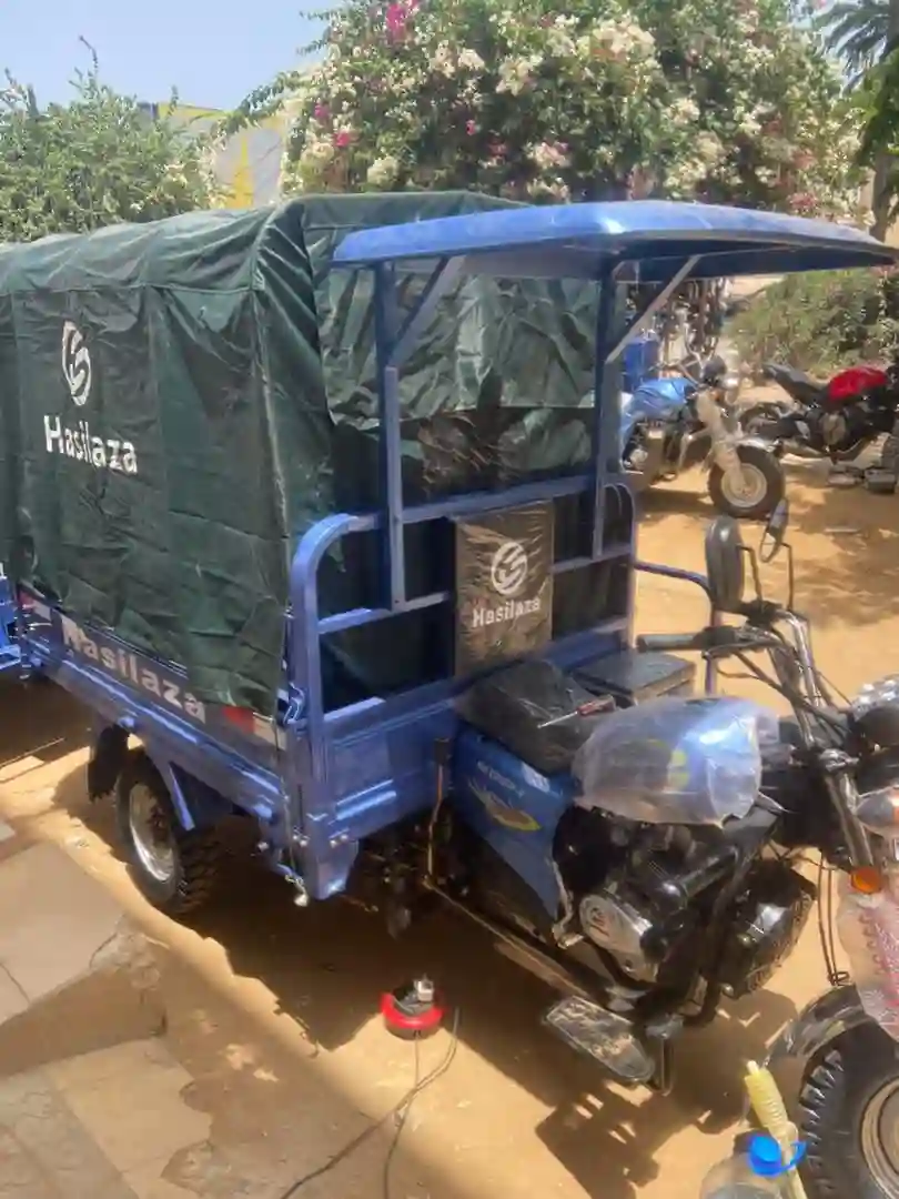 MOTO TRICYCLE A VENDRE AU SENEGAL 