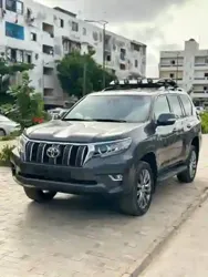 Toyota Prado 2018 Venant à Dakar