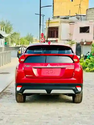 Mitsubishi Eclipse Cross 2018 Venant à Dakar0