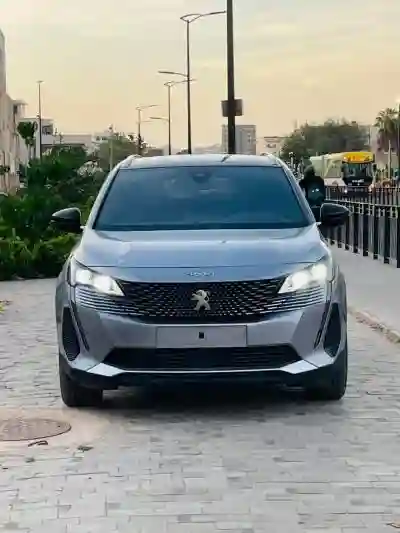 Peugeot 3008 GT 2022 Venant à Dakar - Vue 1
