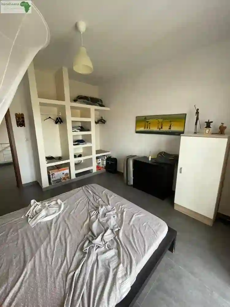 Maison de 3 Chambres à Vendre à Kanda Sén�0