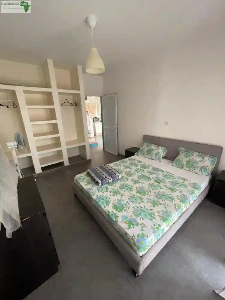 Maison de 3 Chambres à Vendre à Kanda Sén� - Vue 1