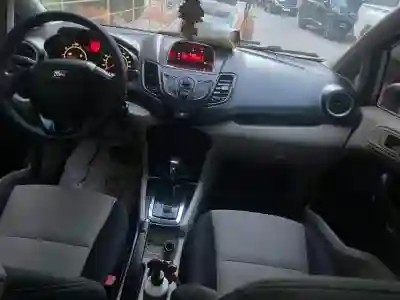 Wanter Ford Fiesta 2013 à Dakar - Vue 1