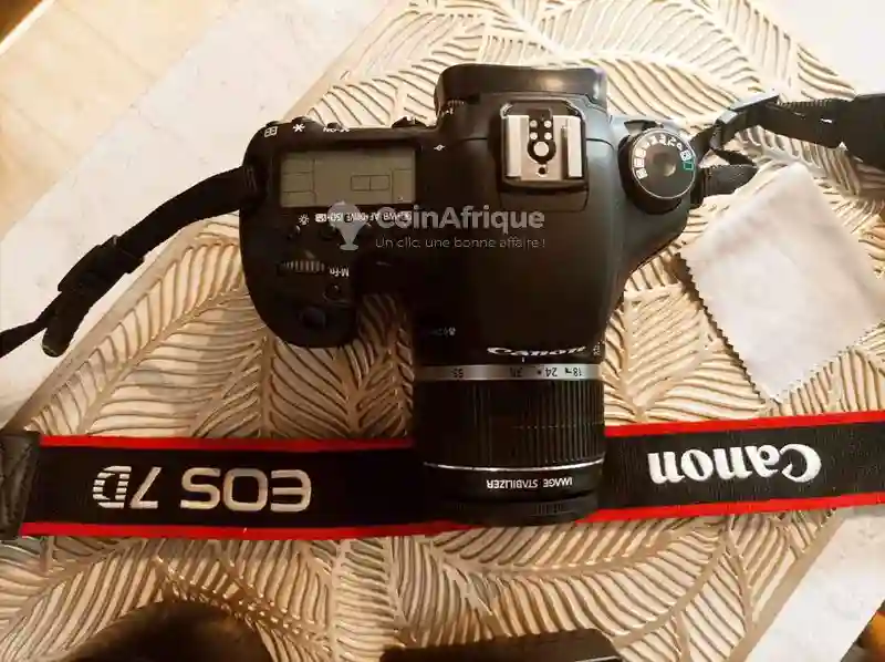 Appareil Photo Canon 7D Avec 2 Objectifs 55mm - Vue 2