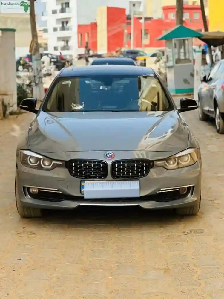 Location BMW 328i - Vue 2