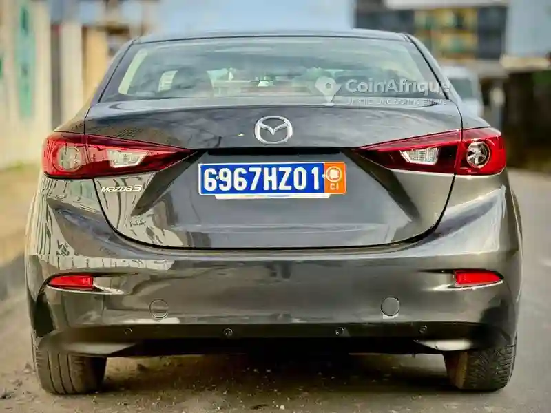 Mazda 3 2018 - Vue 3