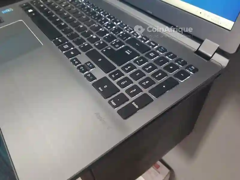 Acer Aspire V5 i7 ssd 500 go Nvidia 4go - Vue 4