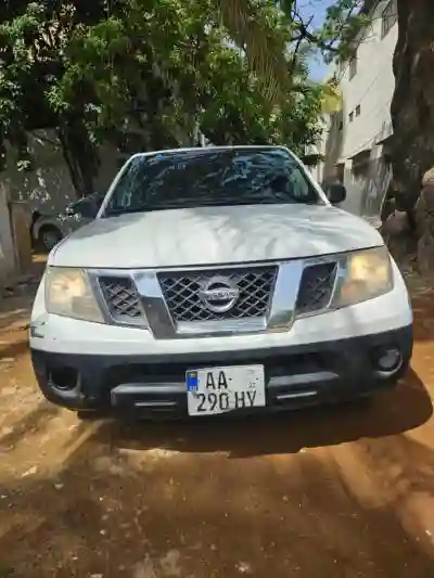 Nissan Navara 2015 à Dakar - Vue 2