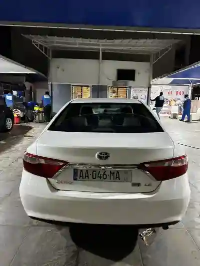 Toyota Camry 2015 à Dakar - Vue 2