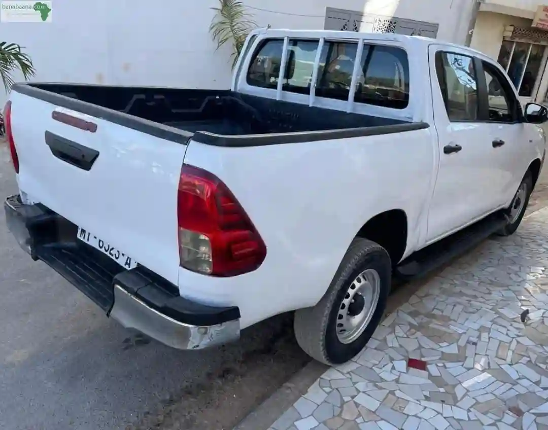 Toyota Hilux Année 2018 - Vue 3