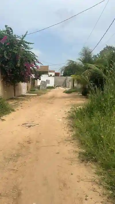 Terrain 600 Mètres Carrés à Vendre à Saly Sén à Thies - Vue 3