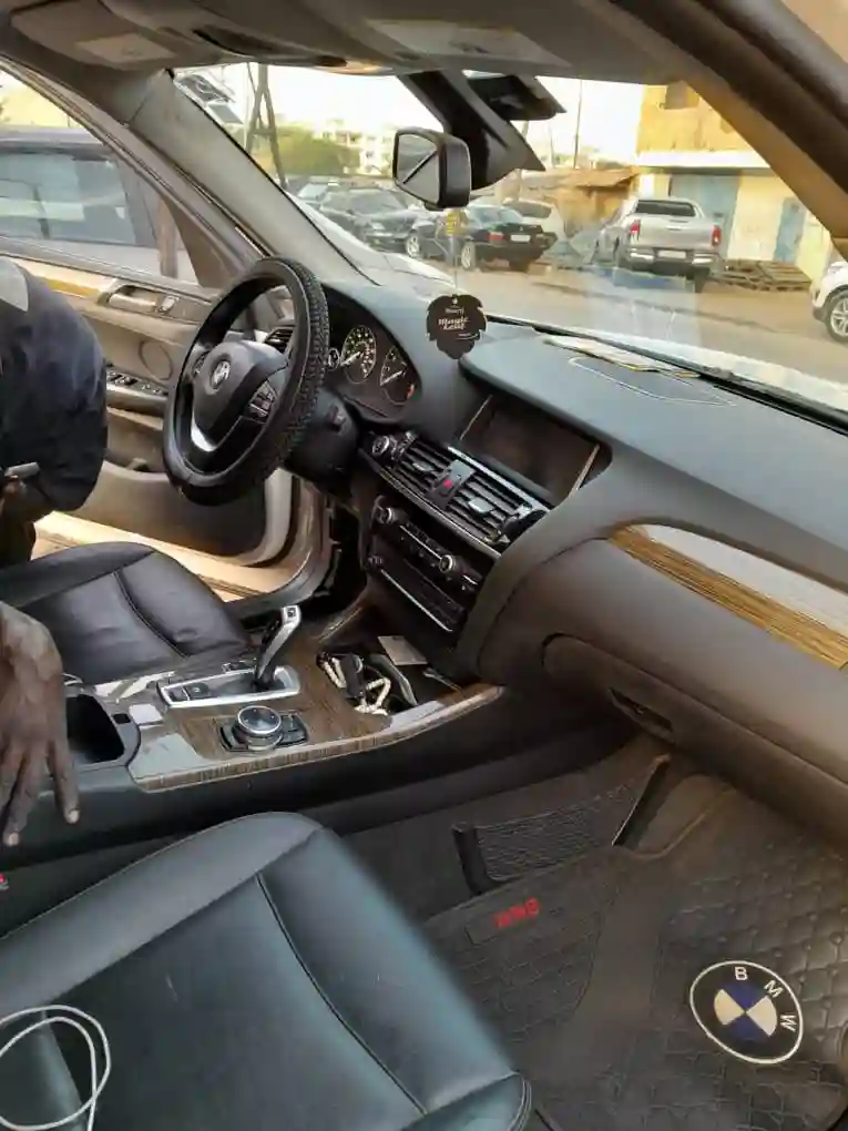 BMW X3 2015 - Vue 1