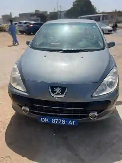 Peugeot 307 à Dakar - Vue 3