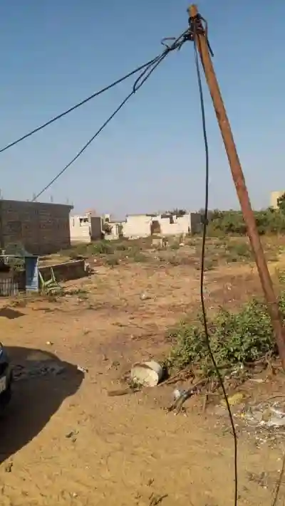 Terrain de 500 Mètres Carrés à Vendre à Gandig à Mbour - Vue 1