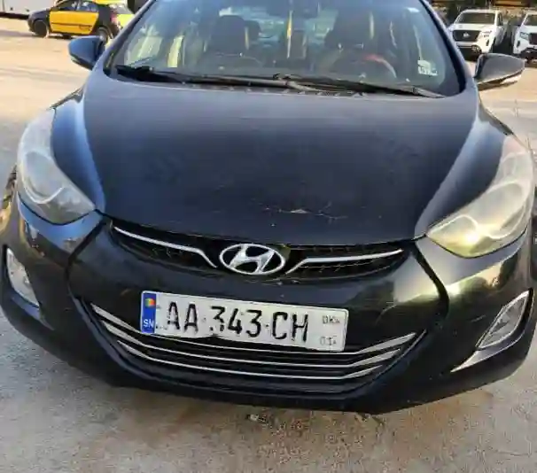 Hyundai Elantra 2015 - Vue 2