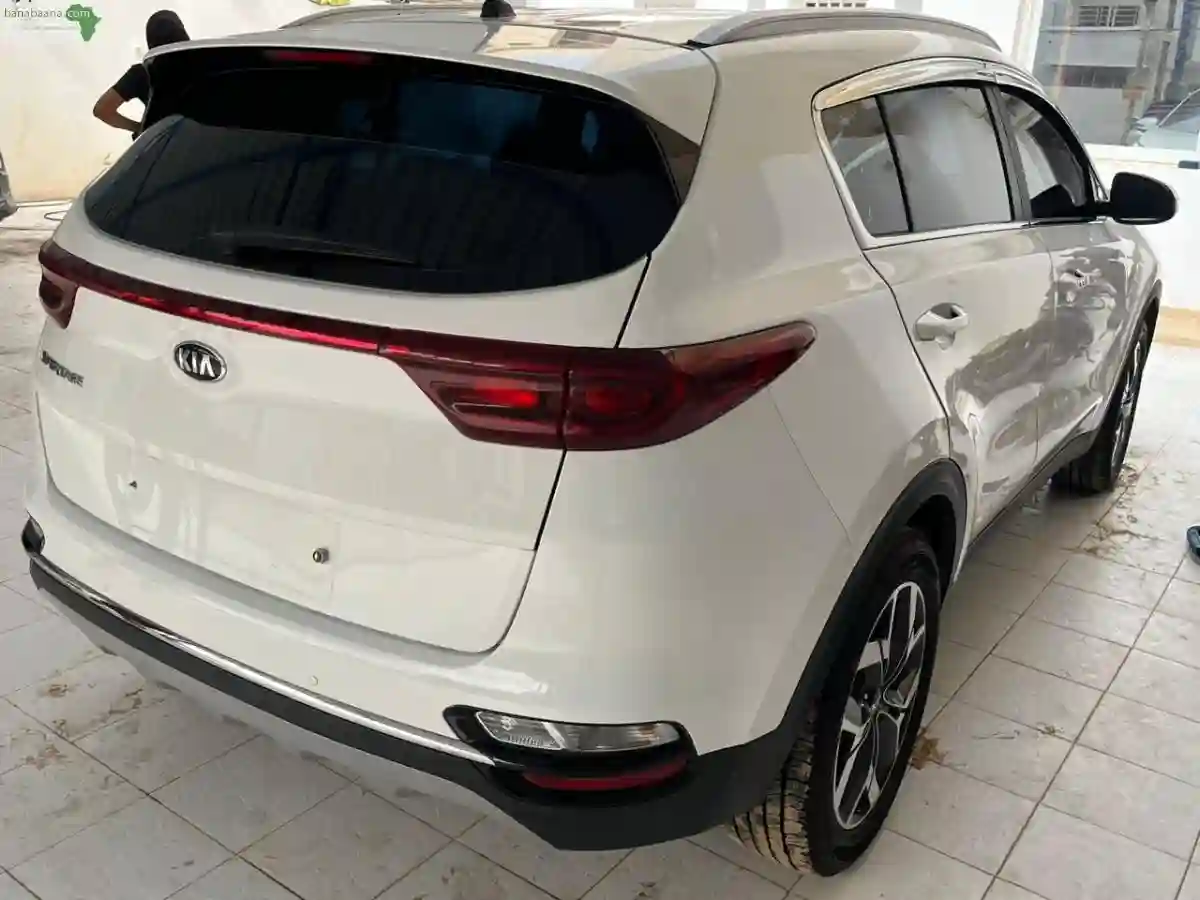 KiA Sportage Année 2019 - Vue 4