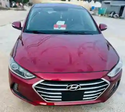 Hyundai Elantra 2017 Venant à Dakar0