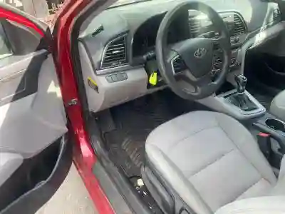 Hyundai Elantra 2017 Venant à Dakar - Vue 2