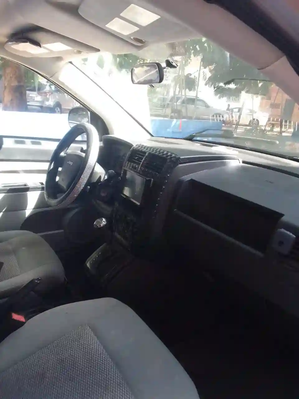 Jeep Compass 2010 - Vue 2