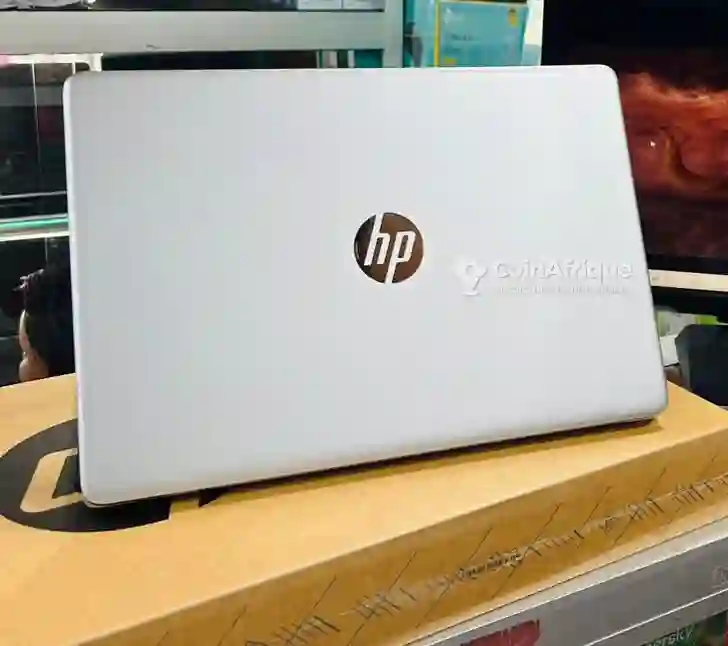 PC HP Notebook 14 15 Core i5 11th gen 8go ram 512g ssd0