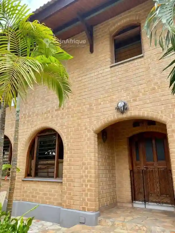 Location Villa 5 Pièces - Cocody Riviera 4 - Vue 5