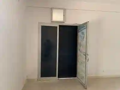 Grand Magasin en Location à la Zac de Mbao à Pikine - Vue 3