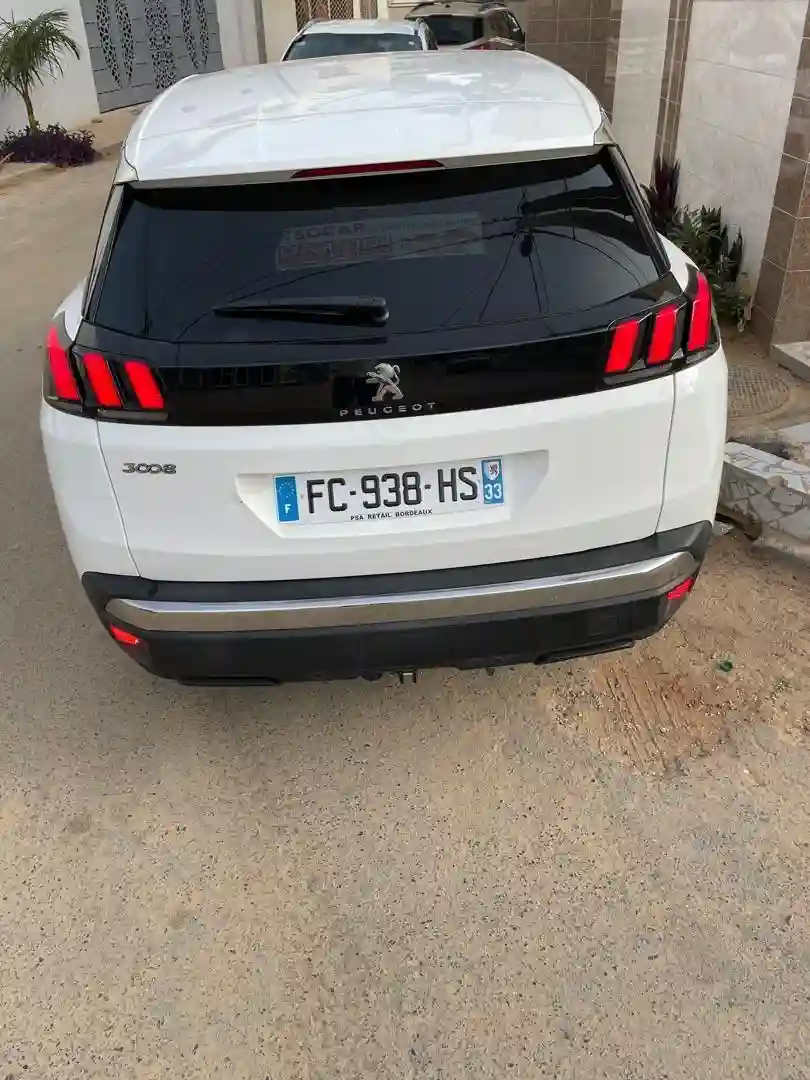 Peugeot - Vue 1