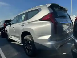 Mitsubishi Montero Sport Année 2023