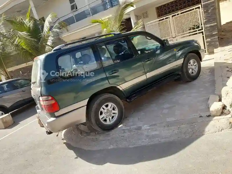 Toyota Land Cruiser 2003 - Vue 2