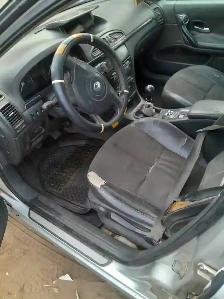 Renault Laguna 2007 - Vue 2
