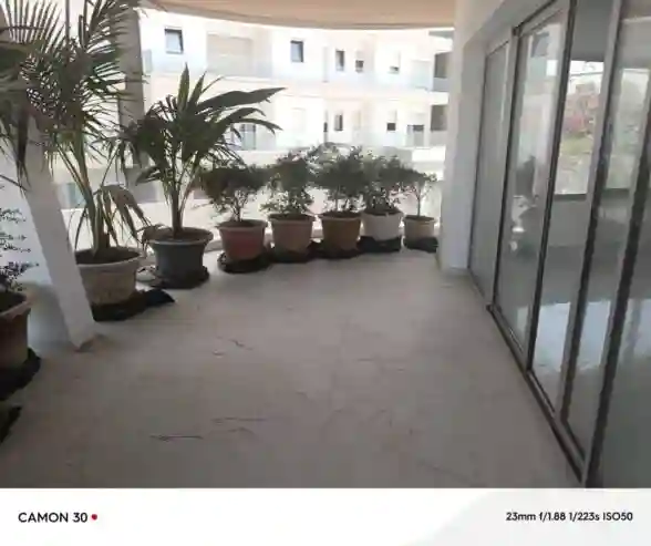 Appartement à Louer - Vue 1