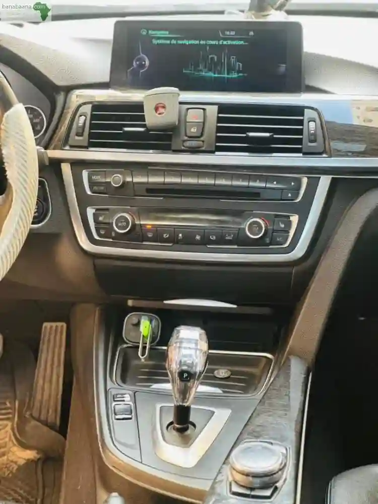Bmw 328i Année 2014 - Vue 3