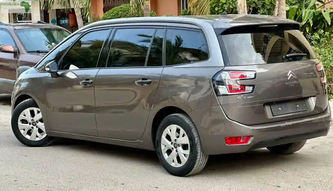 Citroen C4 Picasso Année 2016 - Vue 3