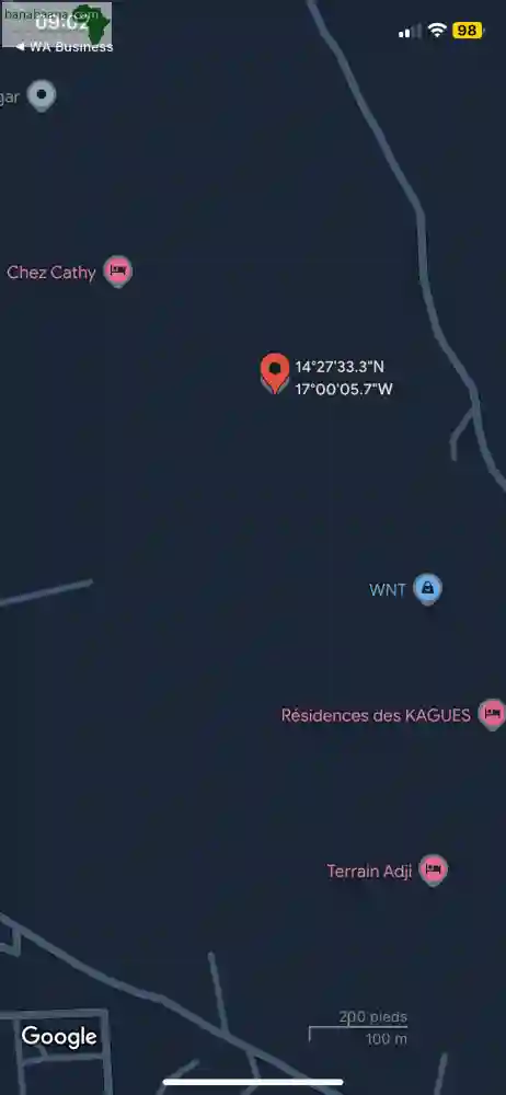 Terrain de 260 Mètres Carrés à Vendre à S - Vue 3