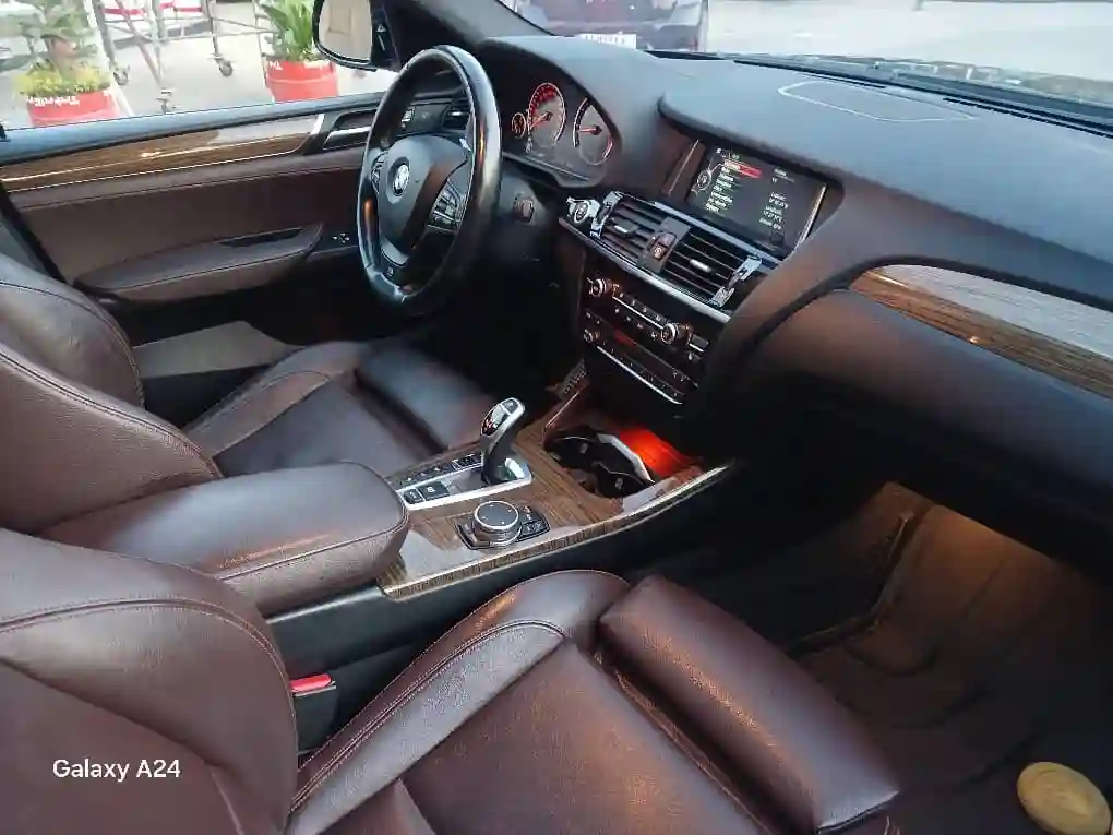 BMW X4 2016 Venant - Vue 2