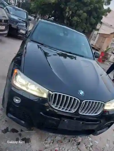 BMW X4 2016 Venant à Dakar - Vue 2