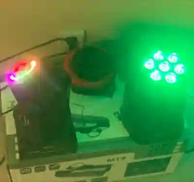 Jeux de Lumières Barres de Fixage Fumigènes à Dakar - Vue 2