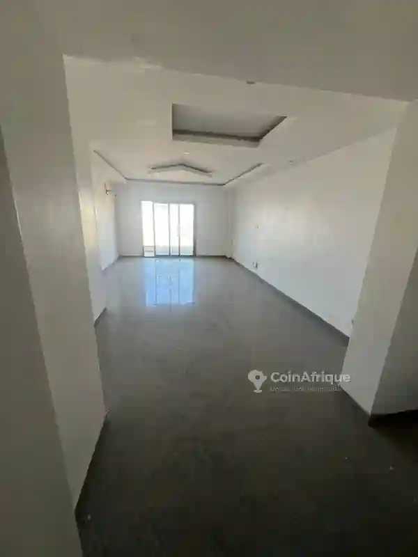 Location Appartement 4pièces - Point E - Vue 5