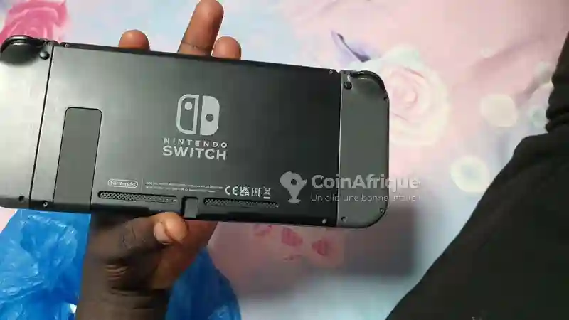 Nintendo Switch - Vue 1