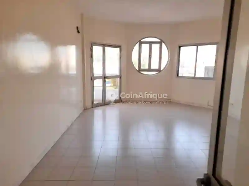 Location Appartement - Liberté 5 - Vue 3