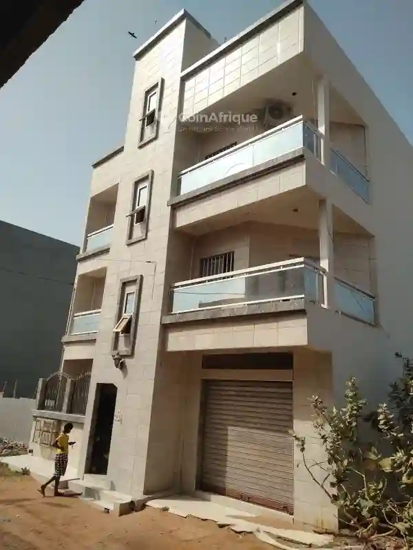 Location Studio -zac Mbao - Vue 5