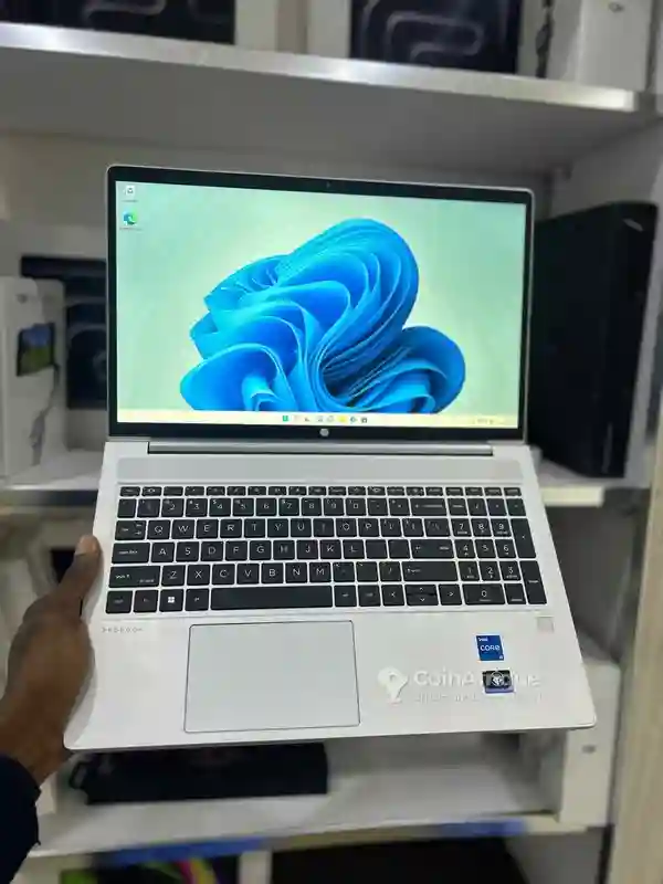 PC HP Probook 450 g9 - i5 12th | 16gb ram | 256 - Vue 4
