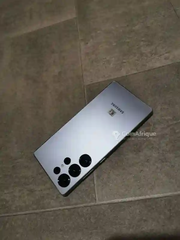 Samsung S25 Ultra - Vue 2