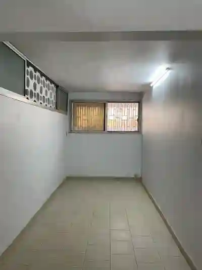 Appartement à Usage Professionnel à 5min BRT à Dakar - Vue 3