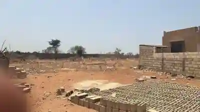 Terrain 250 Mètres Carrés à Vendre à Nguérign à Mbour - Vue 3