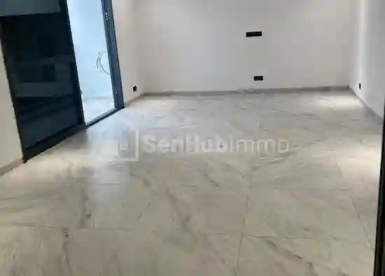 Appartement F4 à Louer à Fann-mermoz - Vue 5