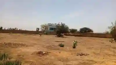 Terrain 2000 Mètres Carrés à Vendre à Nguérig à Mbour - Vue 1