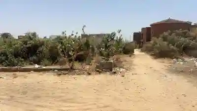 Terrain 350 Mètres Carrés à Vendre à Saly Sén à Mbour - Vue 1