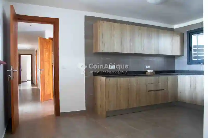 Location Appartement 4 Pièces - Almadies - Vue 4