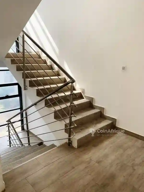 Location Appartement 4pièces - Mermoz Pyrotechnie - Vue 4